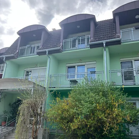Ark Apartaman *